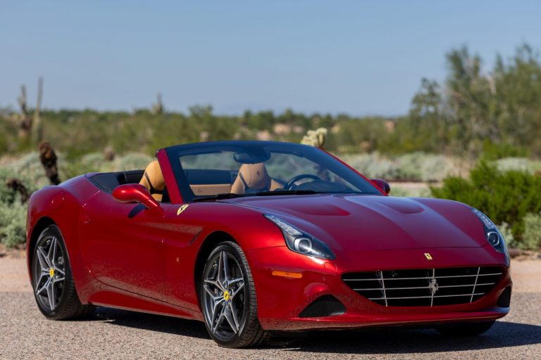 2016_ferrari_california-t_img_7128jpg-low-res-48662