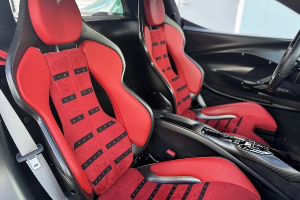 2022 Ferrari 296 GTB Assetto Fiorano