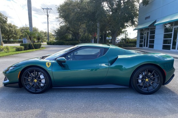 2022 Ferrari 296 GTB Assetto Fiorano