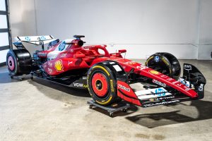 1:1 Scale Ferrari SF-25 Display Model 2025___dsc02974-38788