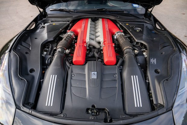 11k-Mile 2014 Ferrari F12berlinetta