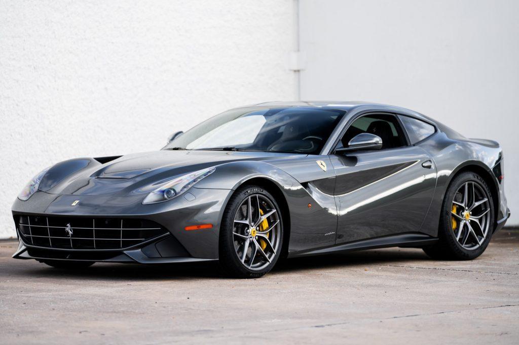 2015_ferrari_f12berlinetta_dsc09047-96721-1