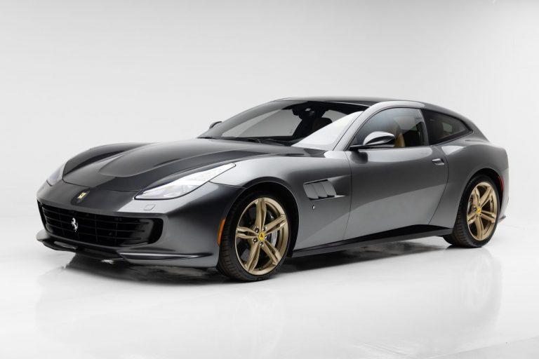 2017_ferrari_gtc4lusso_036a2421-83421-1