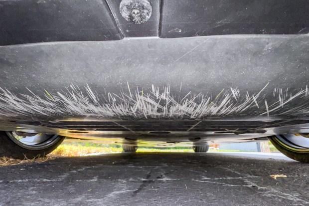 2018_ferrari_gtc4lusso_2018_ferrari_gtc4lusso_16e8be57-852a-4c93-96f7-938d235c8f89-e3zqkt-00855-04062-1 8k-Mile 2018 Ferrari GTC4Lusso V12