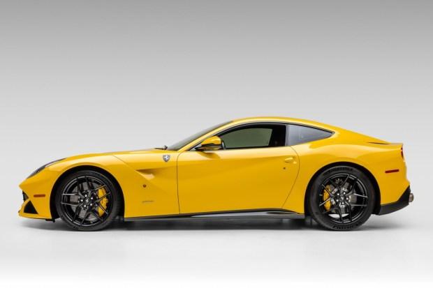 2014_ferrari_f12berlinetta_t7__8226-53526-1 12k-Mile 2014 Ferrari F12berlinetta