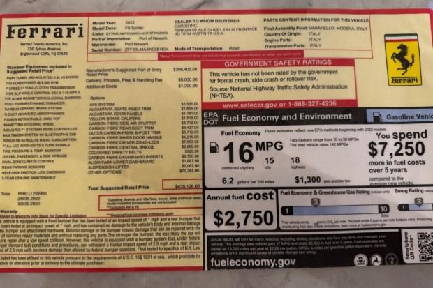 4,500-Mile 2022 Ferrari F8 Spider