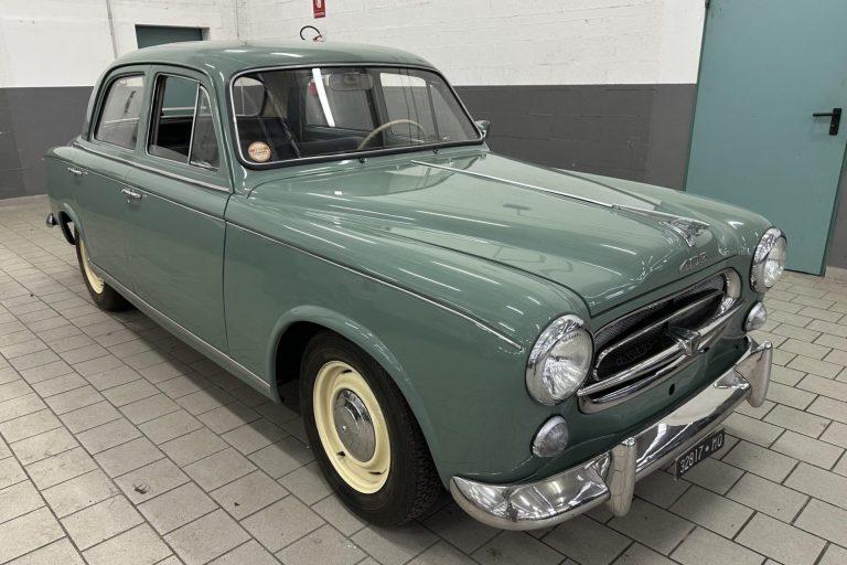 1956_peugeot_403_img_2090-28394-1