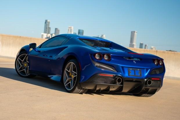 4,500-Mile 2022 Ferrari F8 Spider