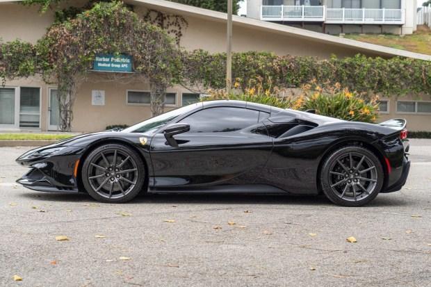 315-Mile 2024 Ferrari SF90 Spider Assetto Fiorano