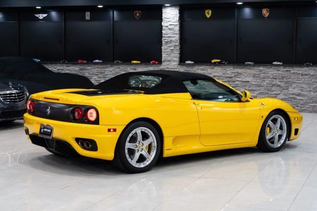 6k-Mile 2004 Ferrari 360 Spider