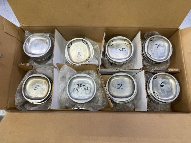 img_3316-04060-1 No Reserve: Ferrari F40 Parts Collection