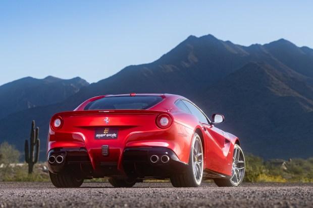 web-50727-2016-ferrari-f12-3-85250-1 132-Mile 2016 Ferrari F12berlinetta