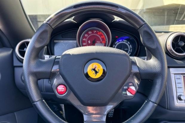 19k-Mile 2010 Ferrari California