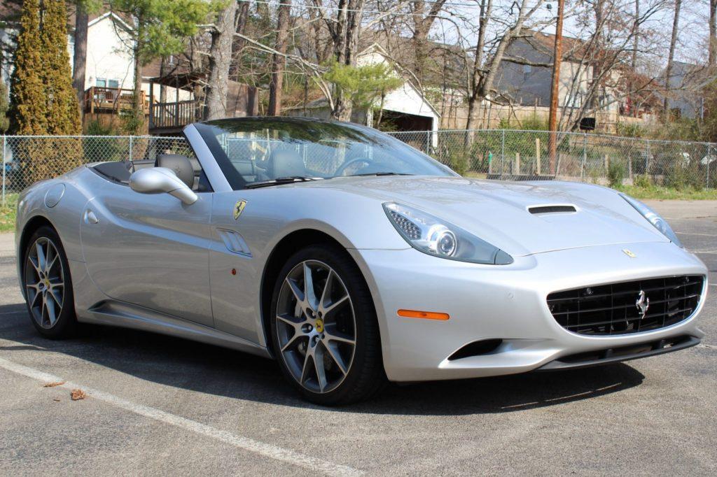 2010_ferrari_california_img_7794-21468