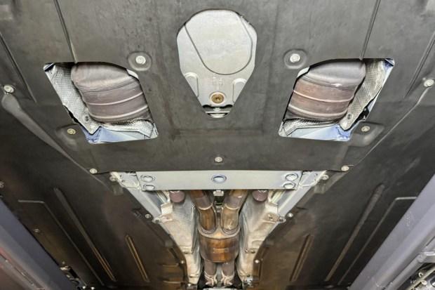 15k-Mile 2014 Ferrari California 30 HS