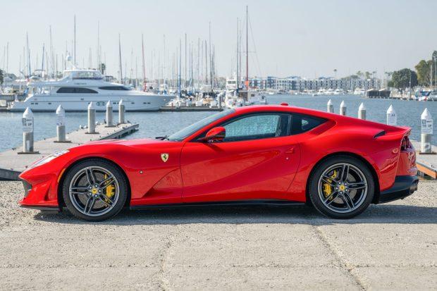 2019 Ferrari 812 Superfast