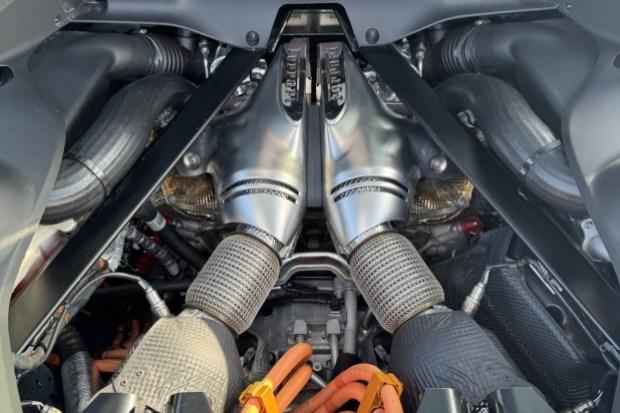 2,800-Mile 2022 Ferrari 296 GTB Assetto Fiorano