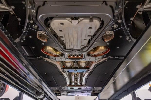 2022_ferrari_roma_1b8a9963-41931-1 3k-Mile 2022 Ferrari Roma