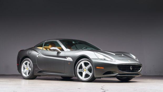 18k-Mile 2010 Ferrari California