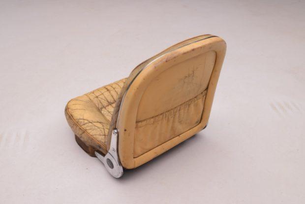 No Reserve: Ferrari 330 Seat