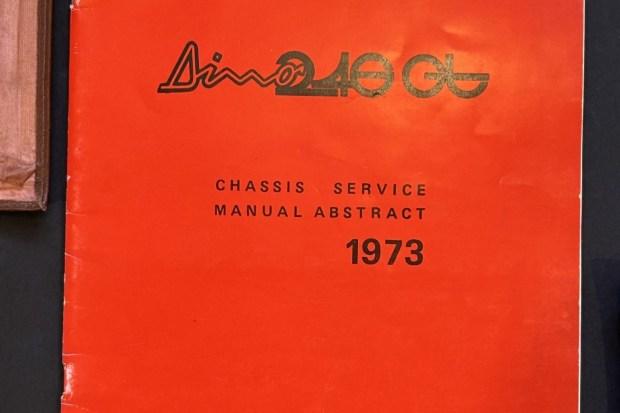 No Reserve: Ferrari Dino 246 GT Manuals & Leather Pouch