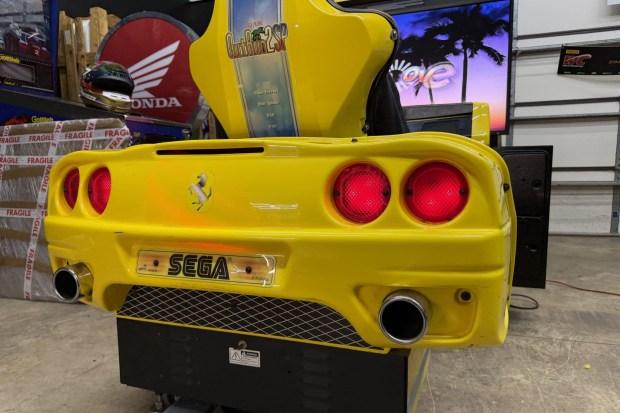 No Reserve: Sega Ferrari OutRun 2 SP Arcade Game