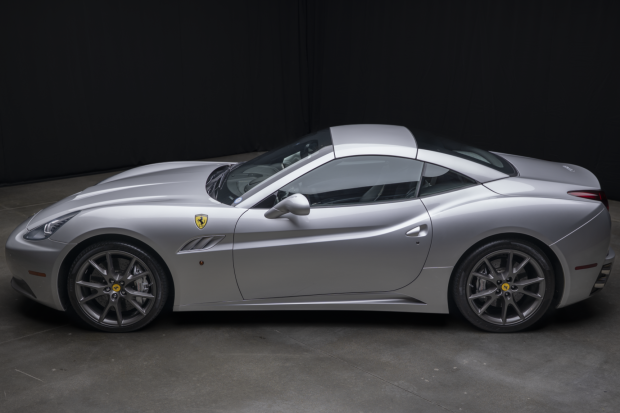 2013_ferrari_california_p1211109-60071 41k-Mile 2013 Ferrari California 30 HS