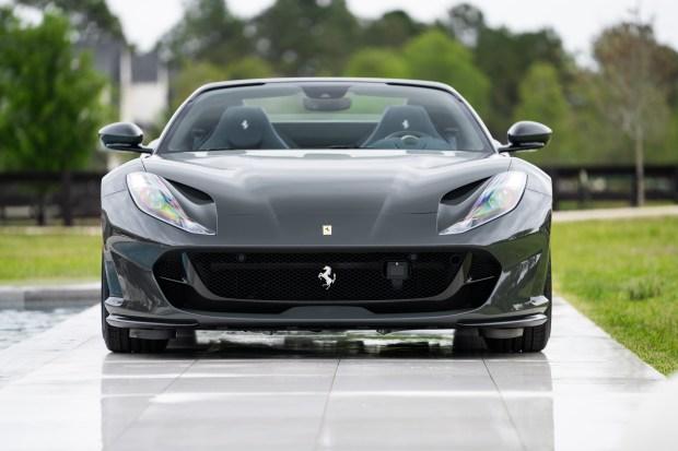 56-Mile Grigio Scuro 2022 Ferrari 812 GTS