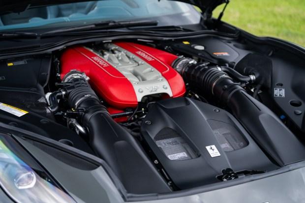 56-Mile Grigio Scuro 2022 Ferrari 812 GTS