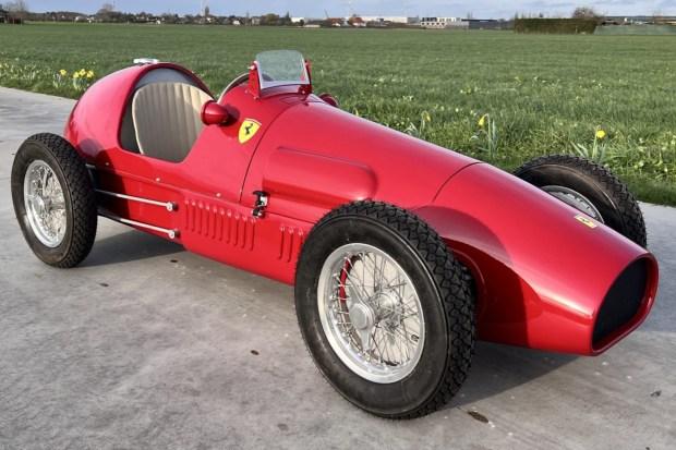 Ferrari 500 F2-Style Go-Kart