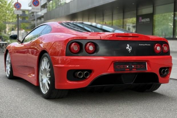 9k-Kilometer 2004 Ferrari 360 Challenge Stradale