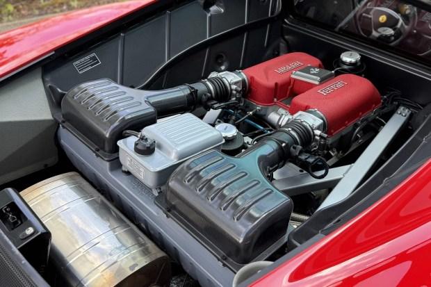 9k-Kilometer 2004 Ferrari 360 Challenge Stradale