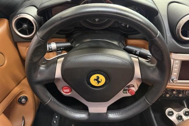12k-Mile 2012 Ferrari California