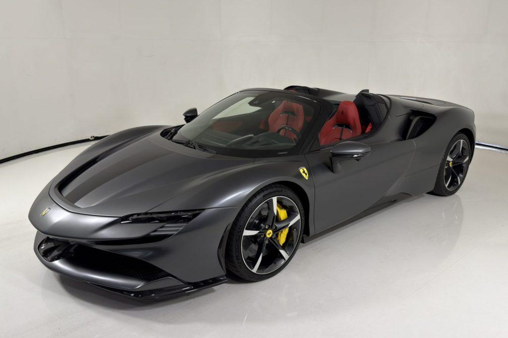 2022_ferrari_sf90-spider_image0-75687