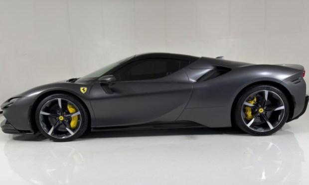 2,300-Mile 2022 Ferrari SF90 Spider