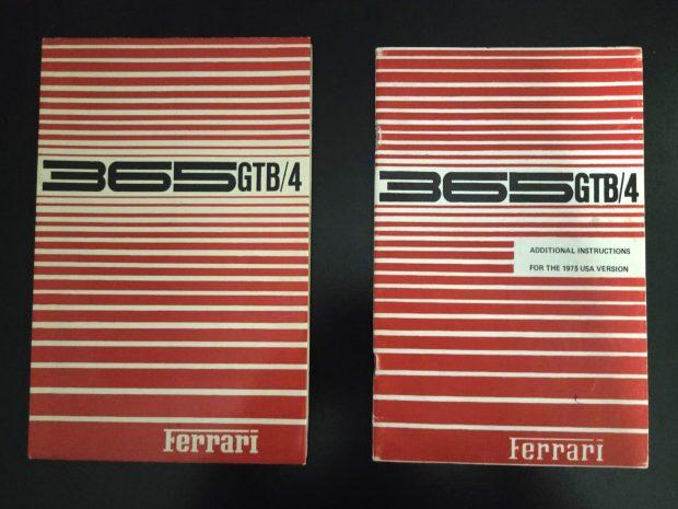 No Reserve: Ferrari 365 GTB/4 Manuals & Leather Pouch