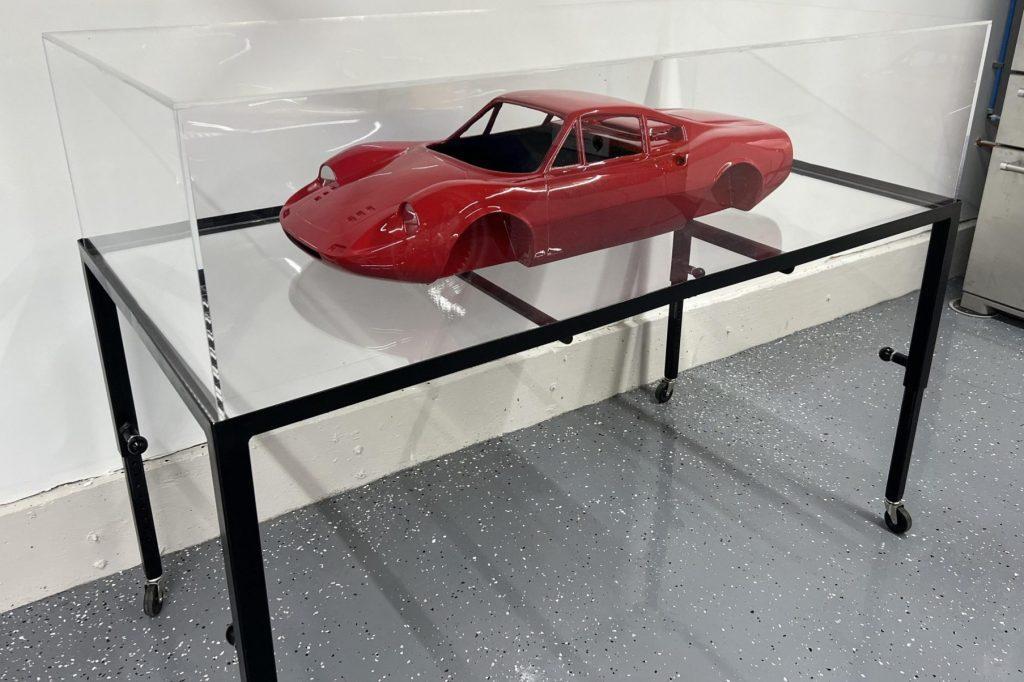 1:4 Scale Ferrari Dino Model & Display Case img_5577-92864-1