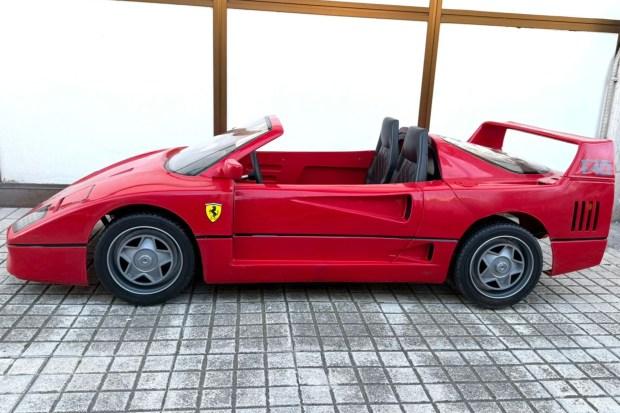photo-2026-04-22-08-20-19-5-67868 No Reserve: Giordani Ferrari F40-Style Electric Go-Kart