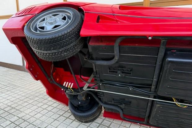 photo-2026-04-22-08-20-40-11-67927 No Reserve: Giordani Ferrari F40-Style Electric Go-Kart