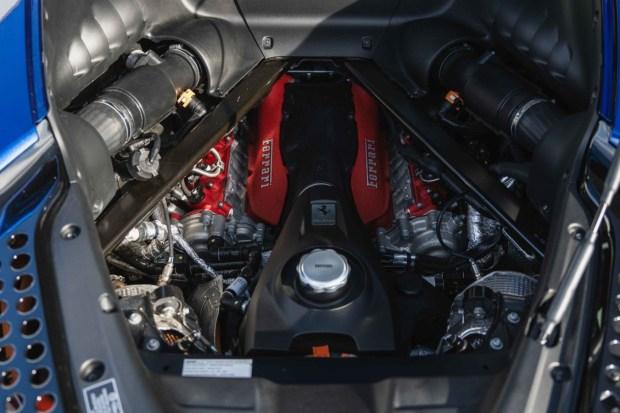 2023_ferrari_sf90-stradale_a7403382-00129 781-Mile 2023 Ferrari SF90 Stradale