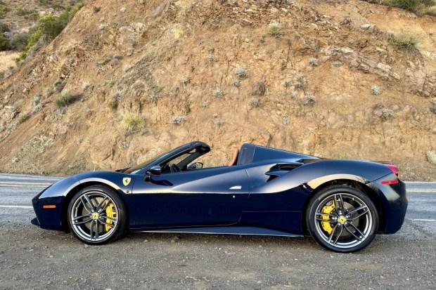 8k-Mile 2018 Ferrari 488 Spider