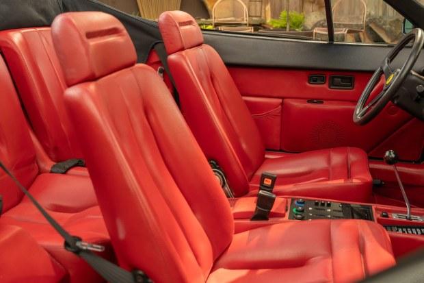 Original-Owner 1986 Ferrari Mondial 3.2 Cabriolet