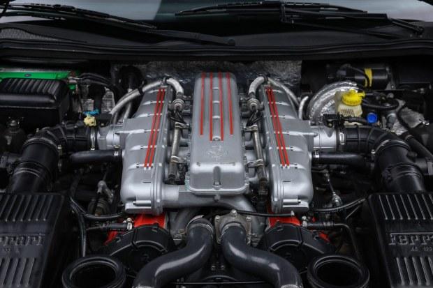 22k-Mile 1999 Ferrari 550 Maranello