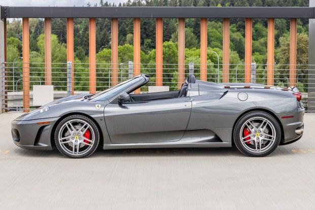 30k-Mile 2006 Ferrari F430 Spider 6-Speed Conversion