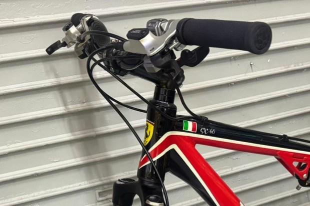 img_5435-scaled-90218-29177-1 No Reserve: Pair of Colnago Ferrari CX-60 Bicycles