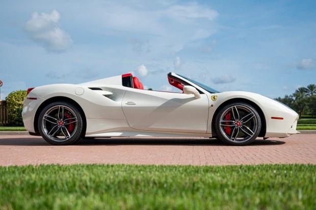 038-scaled-copy-2026-08-17-cos-96864-1 4k-Mile 2018 Ferrari 488 Spider