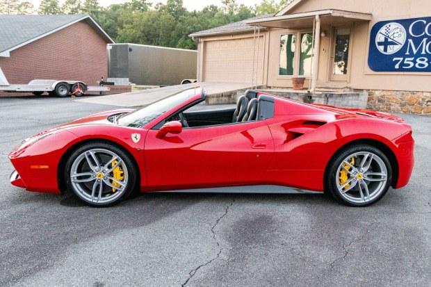 2016 Ferrari 488 Spider