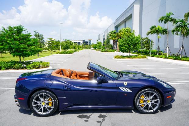 2013 Ferrari California 30 HS