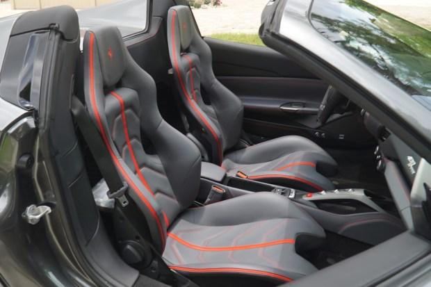 dsc03565-scaled-copy-2026-08-11-ro6-73332-1 7k-Mile 2019 Ferrari 488 Spider