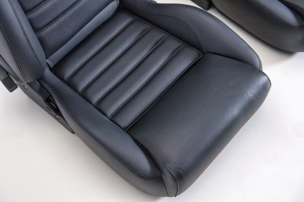 No Reserve: Ferrari 355 Spider Seats